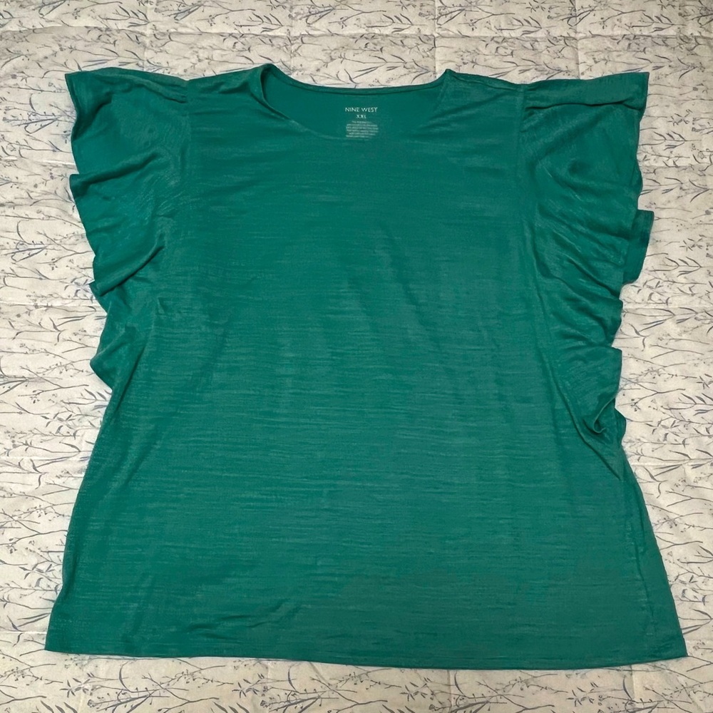 Nine West XXL Women’s Ruffled Sleeve Blouse